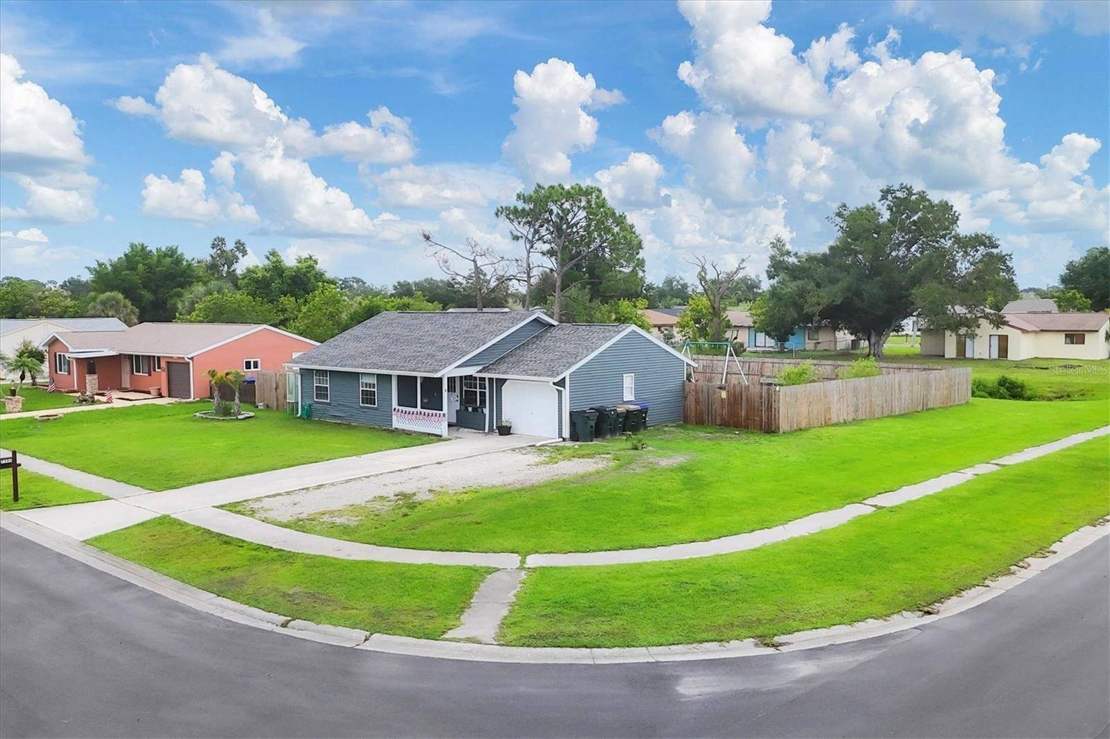North Port, FL 34287,7590 LYNCREST ST