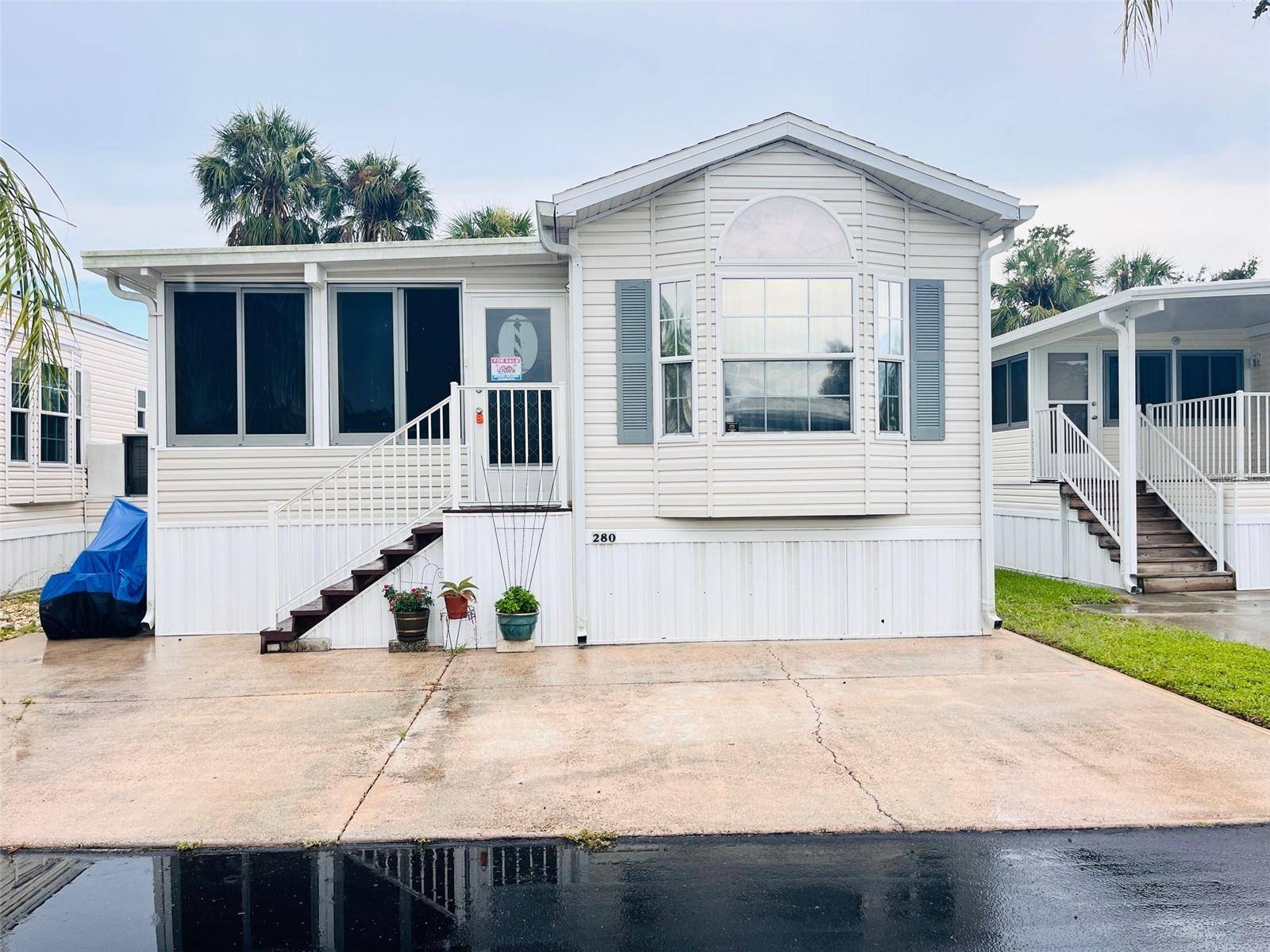 Palmetto, FL 34221,2215 73RD ST E #280