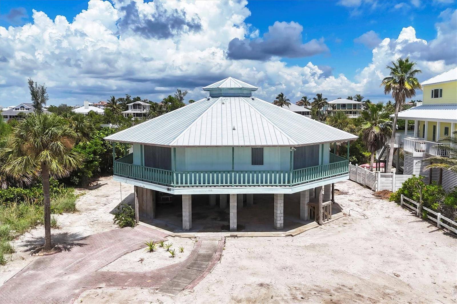 Placida, FL 33946,180 BOCILLA DR