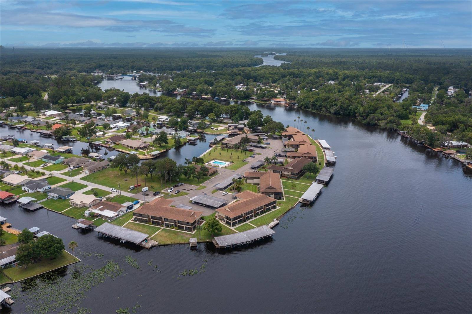 Astor, FL 32102,1640 JUNO TRL #205A
