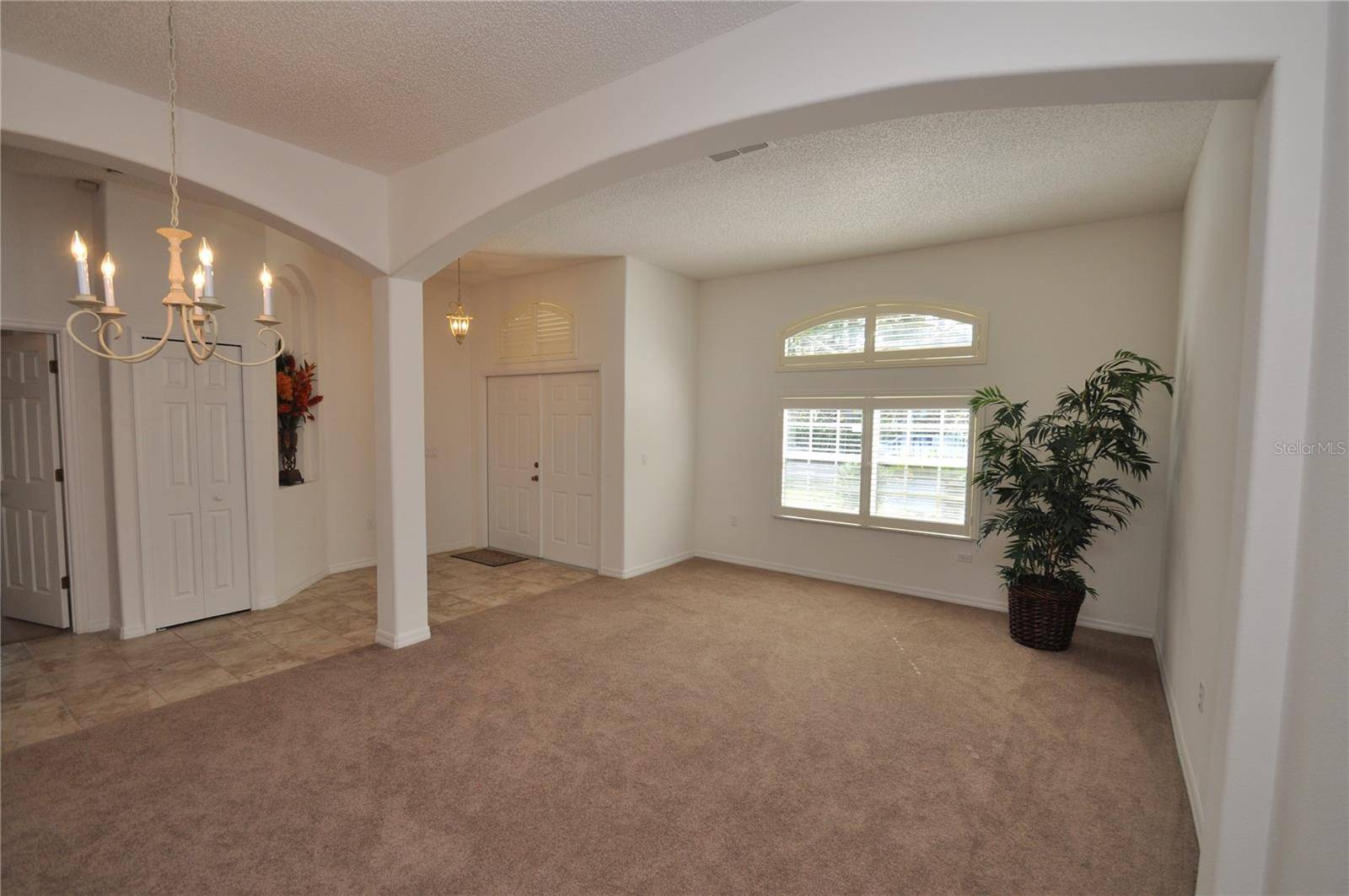 Palm Coast, FL 32164,192 PINE GROVE DR
