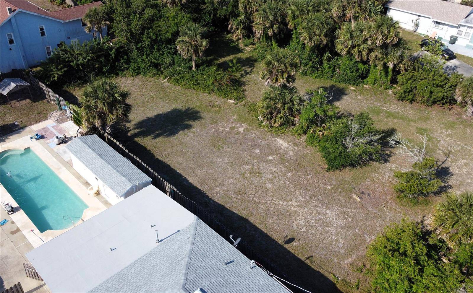 Daytona Beach, FL 32118,408 REVILO BLVD