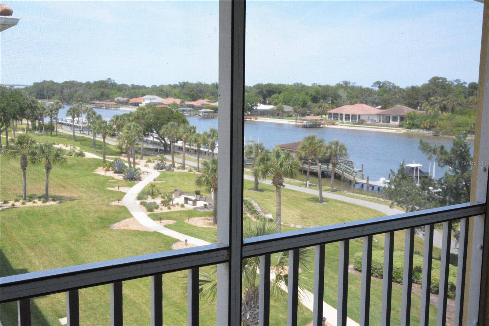 Palm Coast, FL 32137,300 CANOPY WALK #341