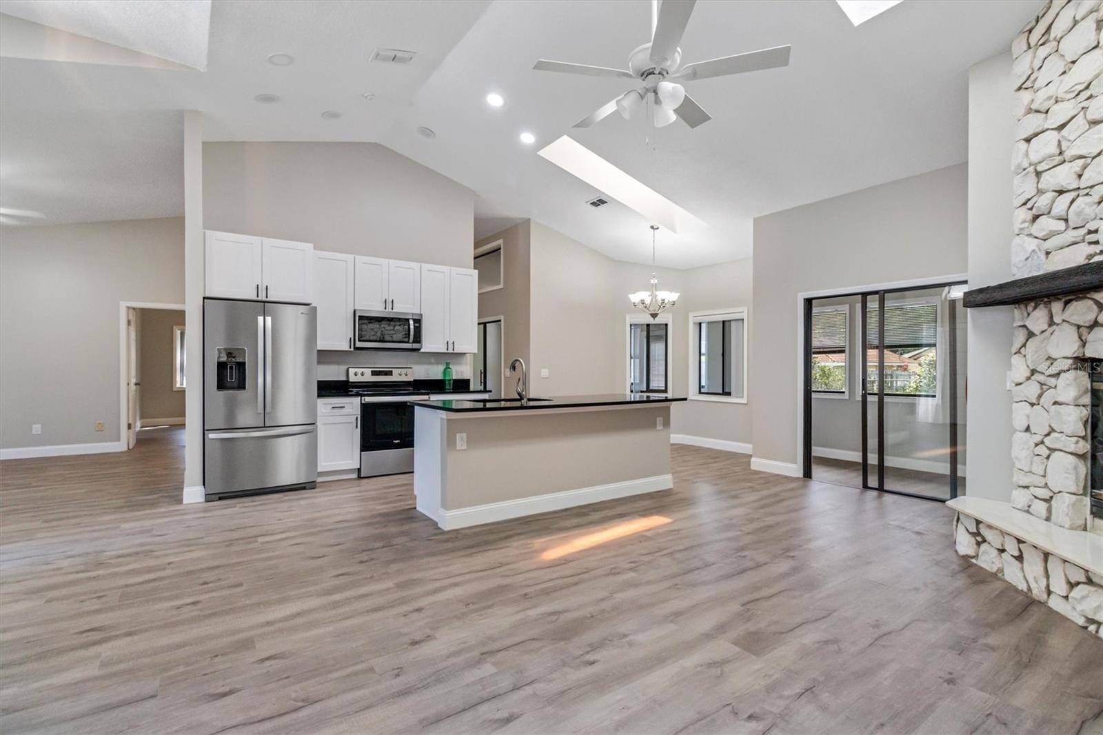 Palm Coast, FL 32137,10 FALLS PL