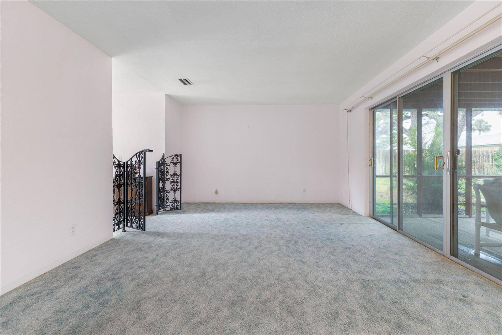 Ormond Beach, FL 32176,10 JUNIPER DR