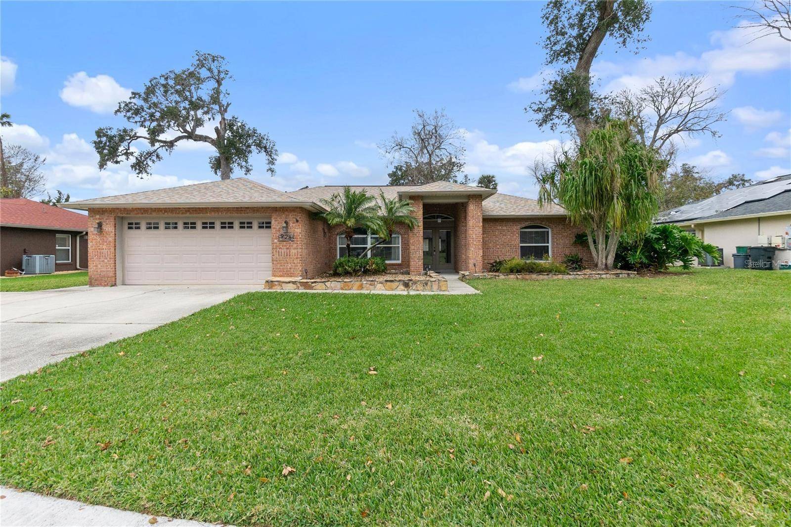 South Daytona, FL 32119,928 GEORGE HECKER DR