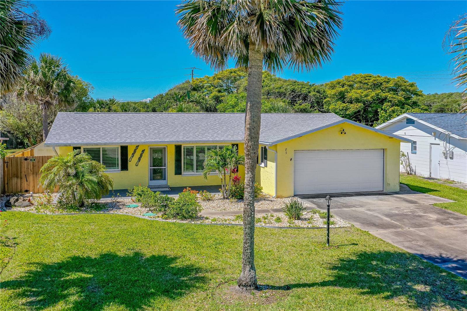 Ponce Inlet, FL 32127,83 CINDY LN