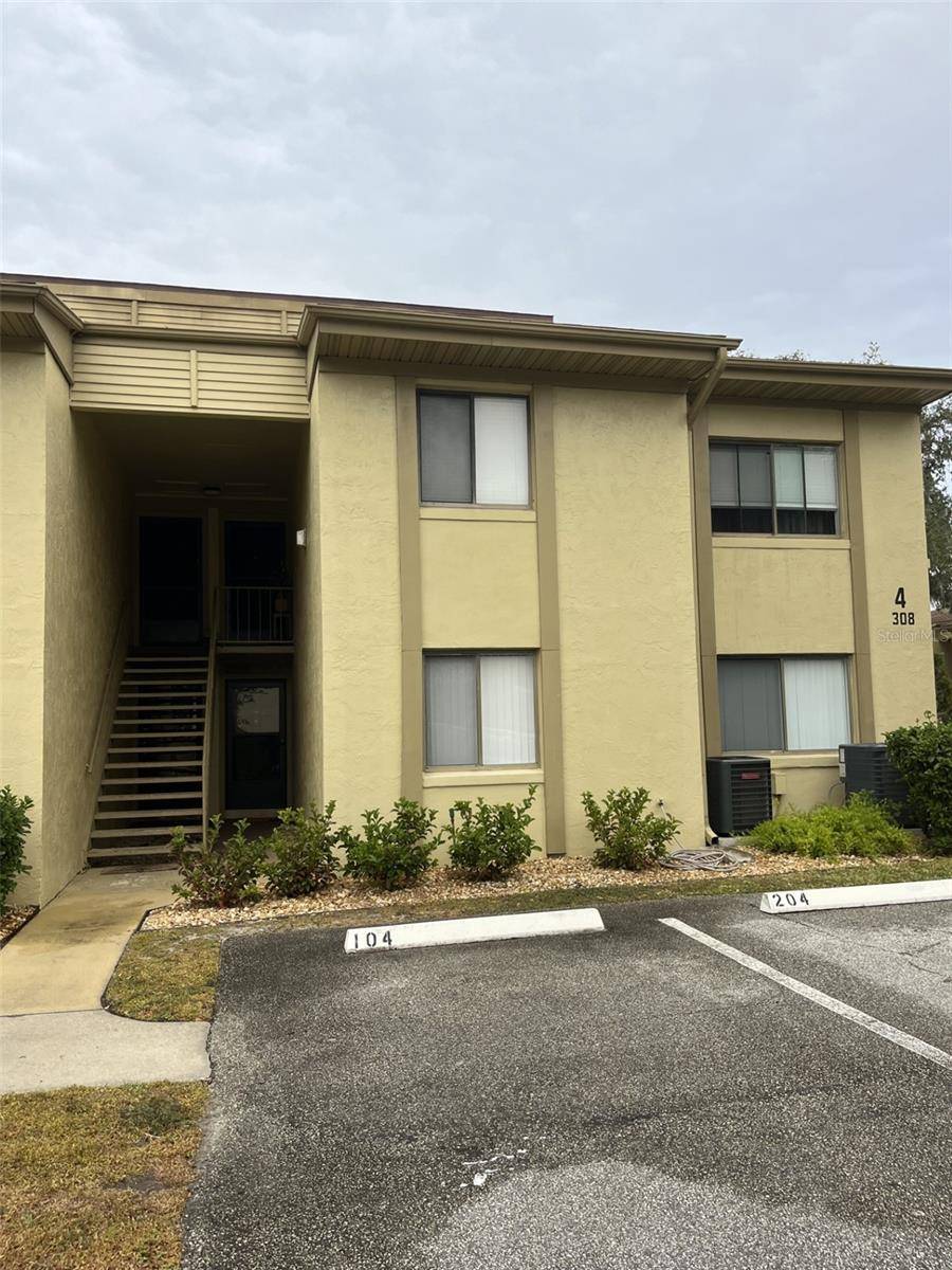 Palm Coast, FL 32137,308 PALM COAST Pkwy NE #103