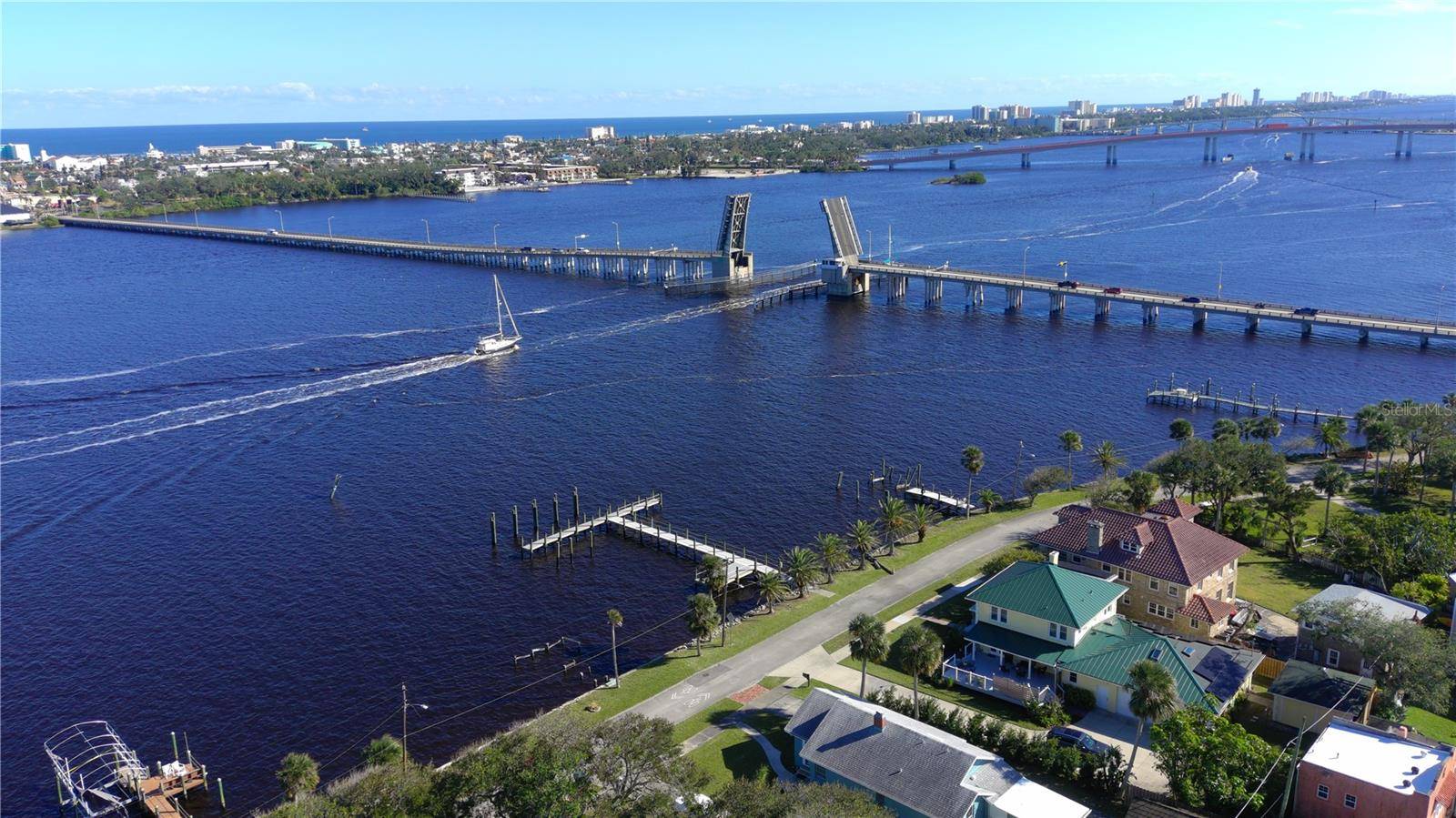 Daytona Beach, FL 32114,546 RIO VISTA AVE