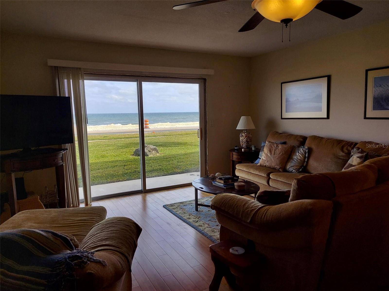 Ormond Beach, FL 32176,2750 OCEAN SHORE BLVD #4