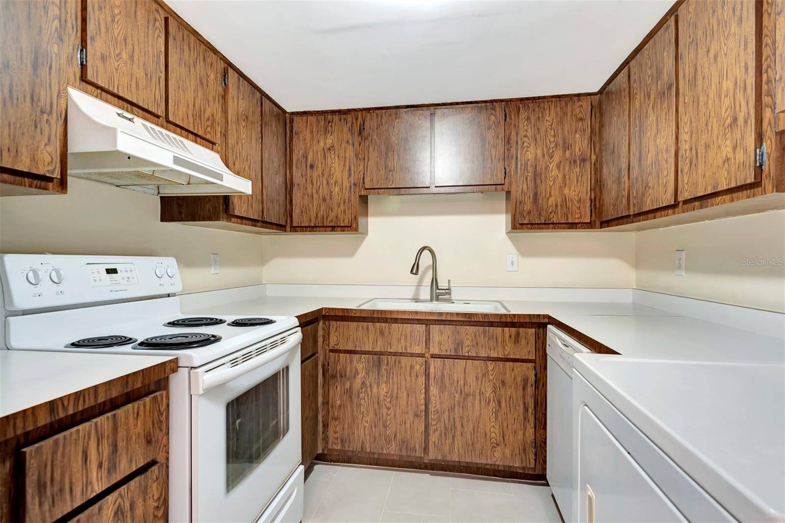Palm Coast, FL 32137,48 CLUB HOUSE DR #106