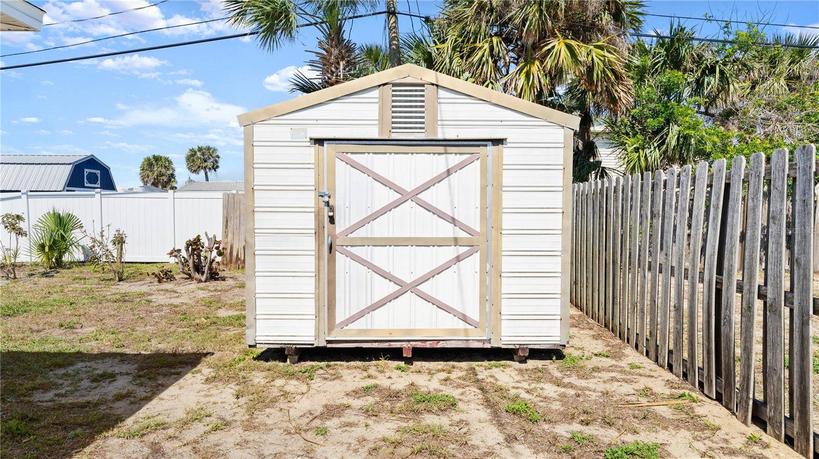 Ormond Beach, FL 32176,11 BRIGGS DR