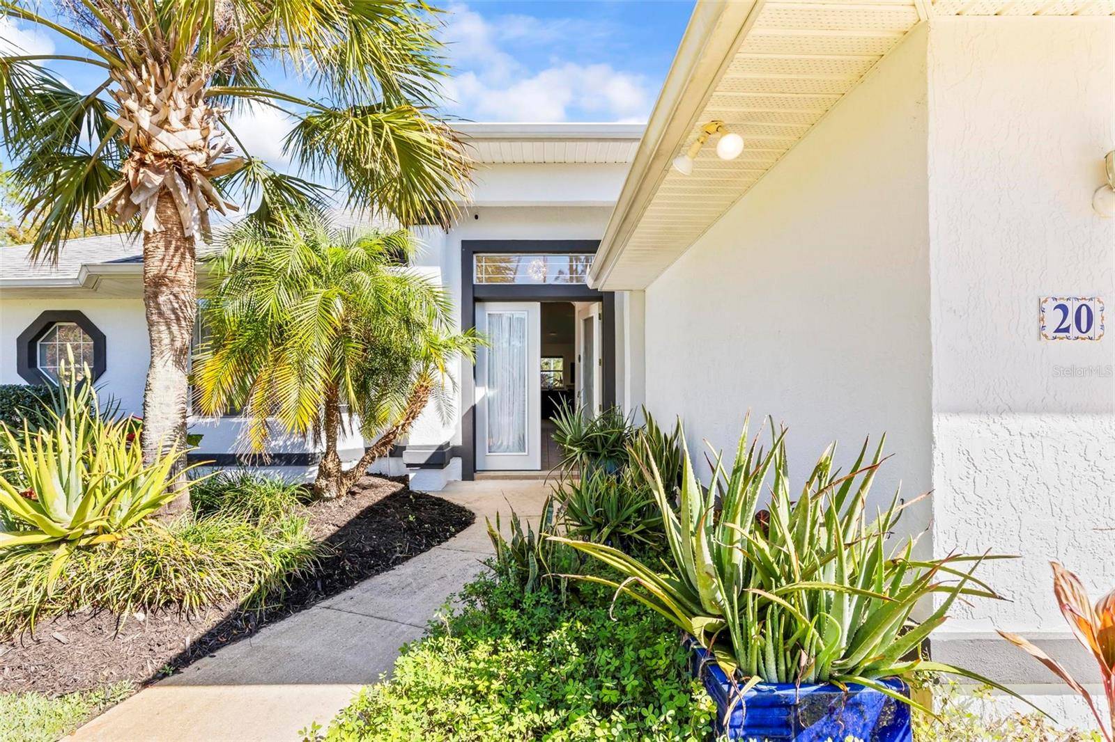 Palm Coast, FL 32164,20 ETHAN ALLEN DR