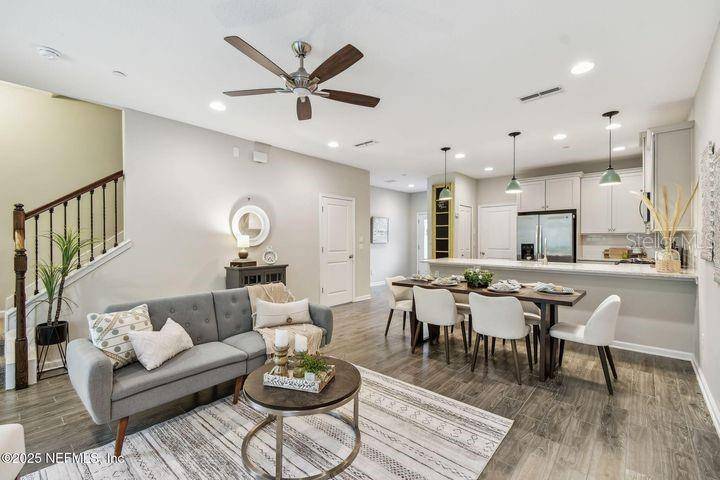 Ponte Vedra, FL 32081,20 PINDO PALM DR