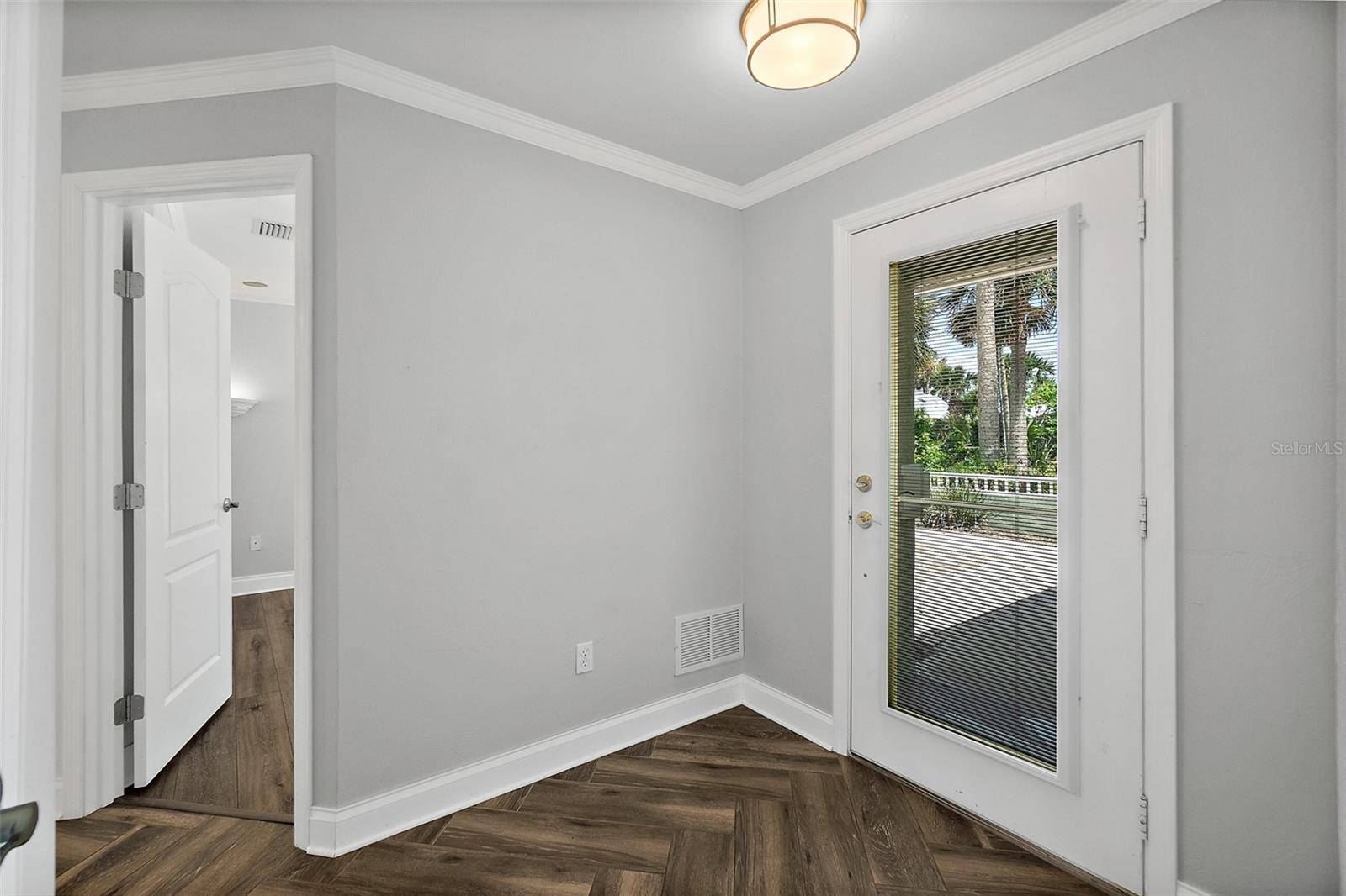 Flagler Beach, FL 32136,312 N 6TH ST