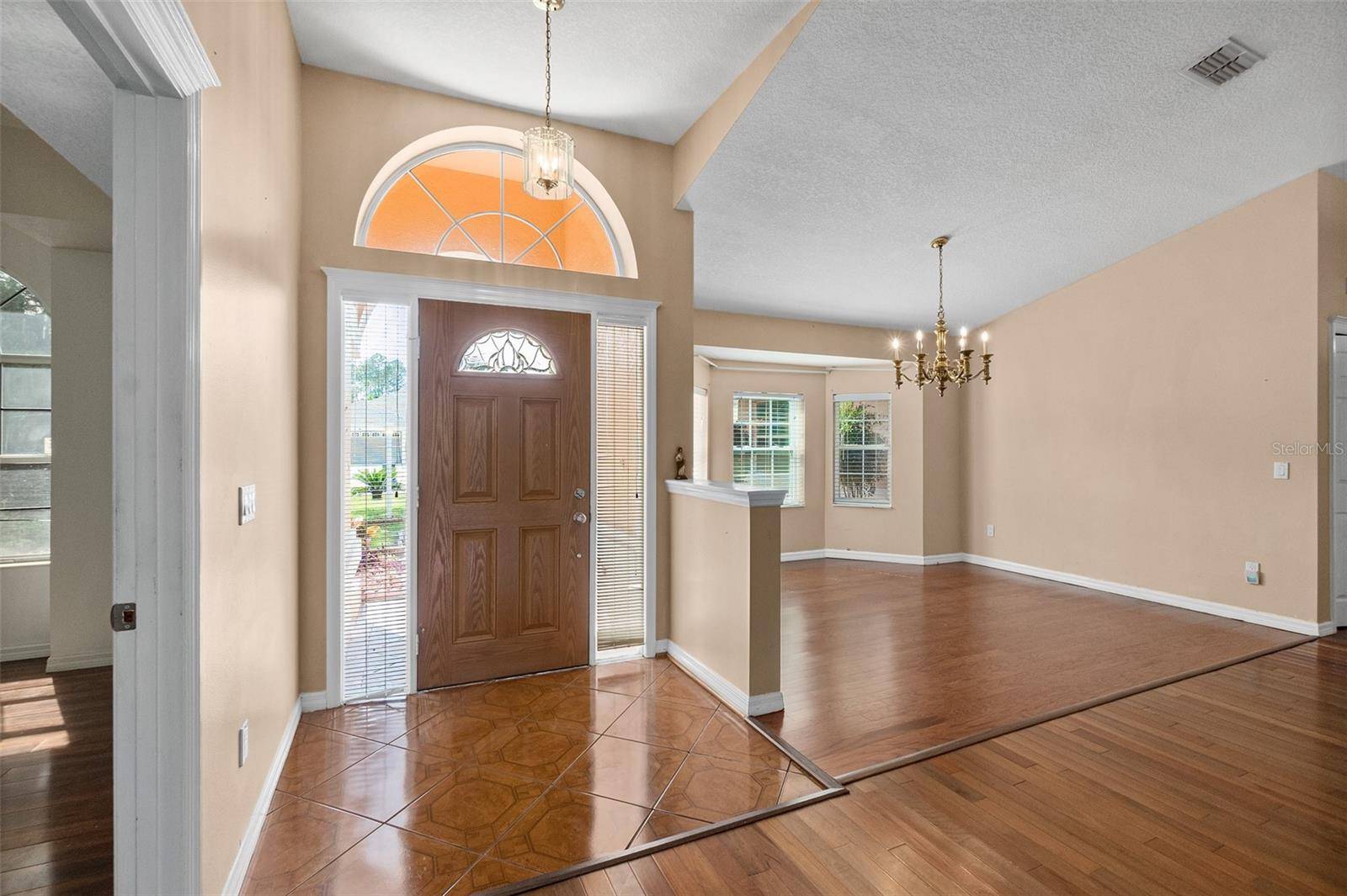Palm Coast, FL 32164,28 WOODLYN LN