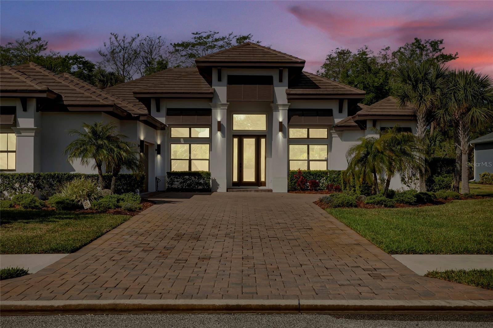 Palm Coast, FL 32137,8 BLUE OAK LN