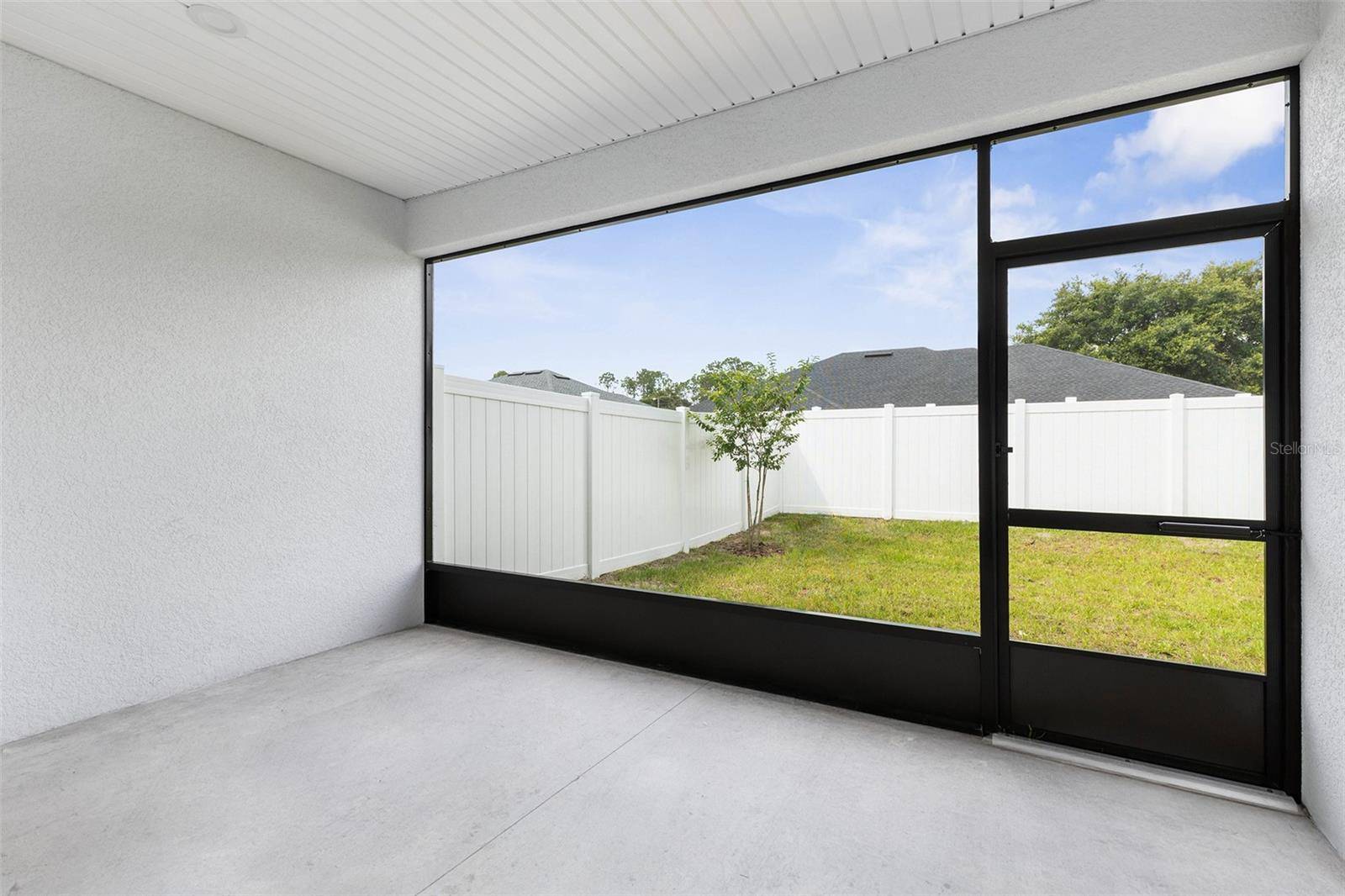 Palm Coast, FL 32164,6 RAINBOW LN