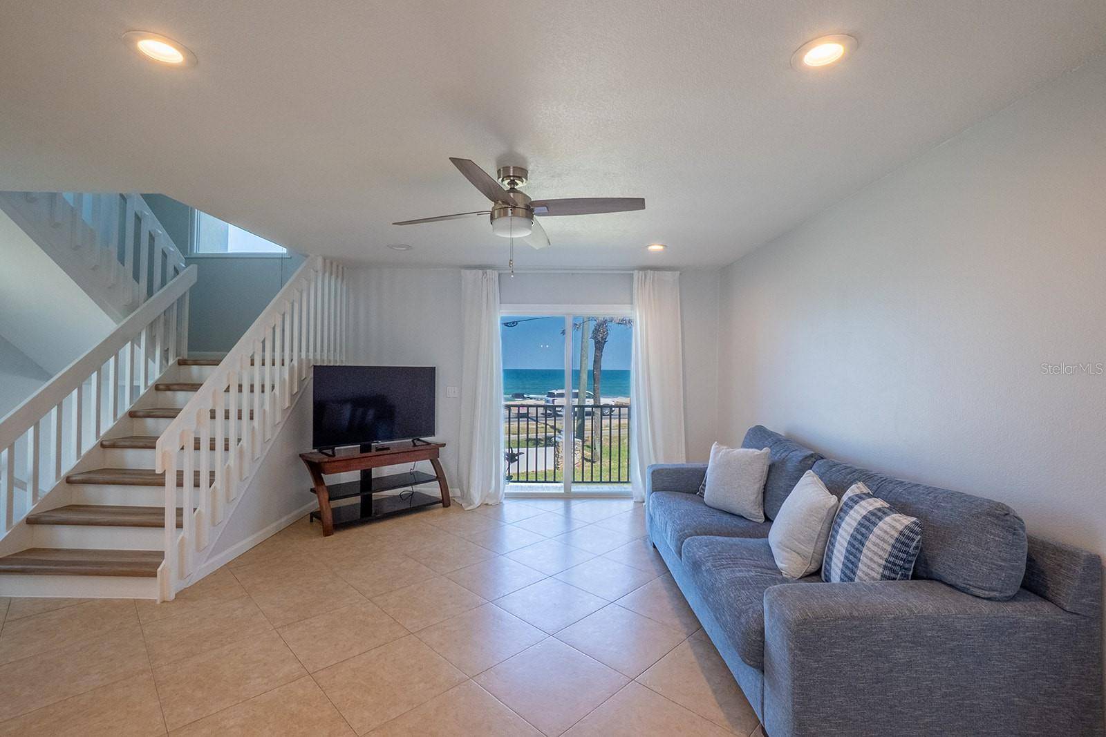 Ormond Beach, FL 32176,2898 OCEAN SHORE BLVD #401