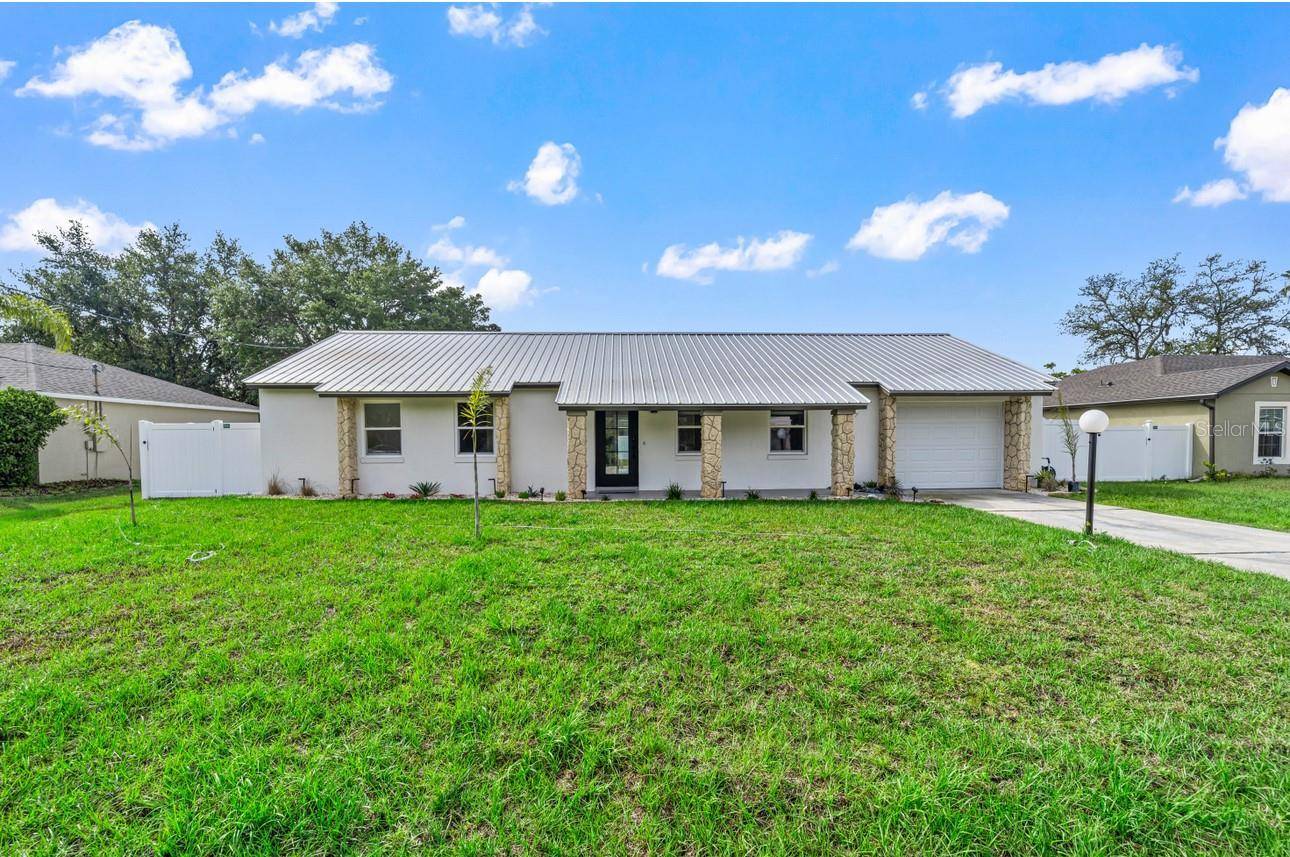 Palm Coast, FL 32137,77 FREEPORT LN