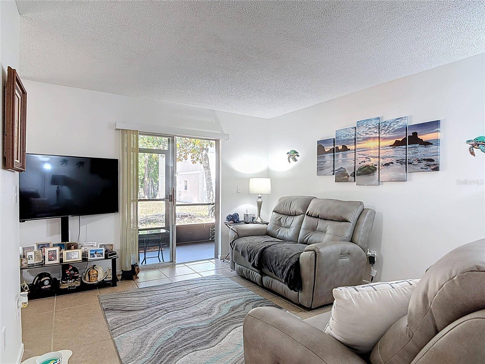 South Daytona, FL 32119,420 BANANA CAY DR #A