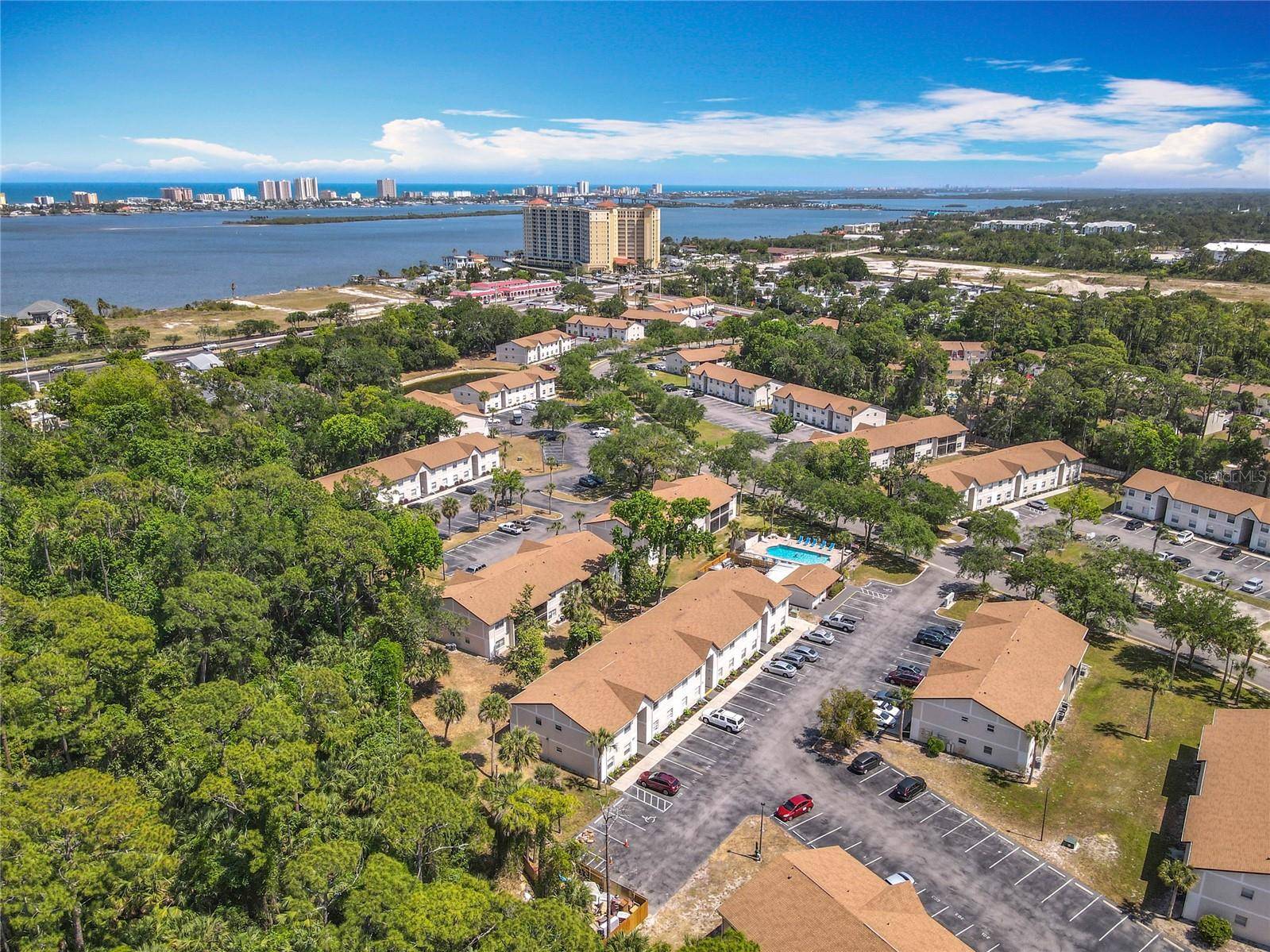 South Daytona, FL 32119,420 BANANA CAY DR #A