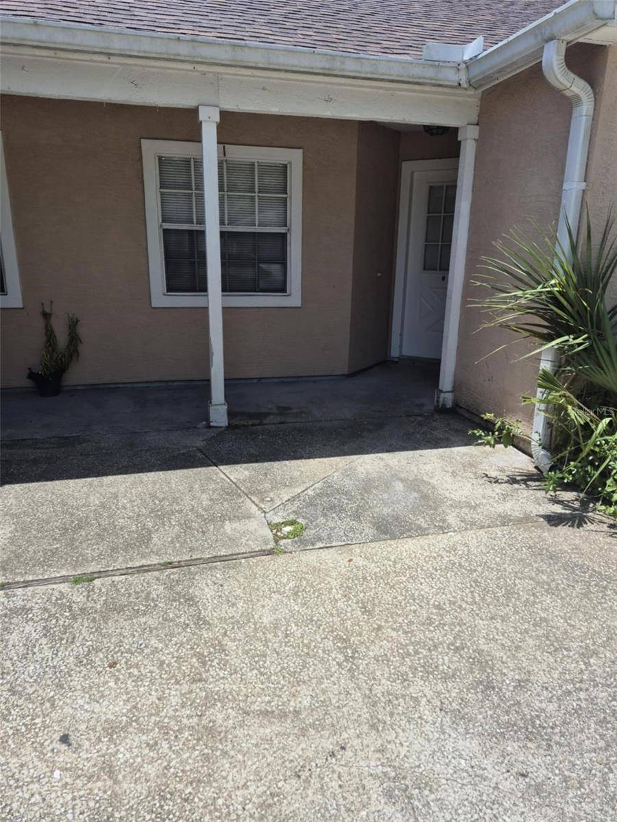 Palm Coast, FL 32164,325 PARKVIEW DR #B