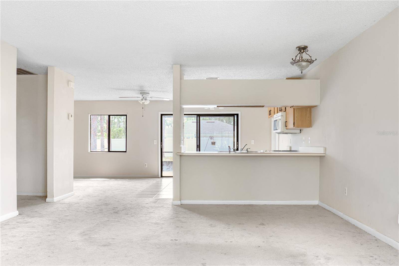 Palm Coast, FL 32164,14 POST OAK LN