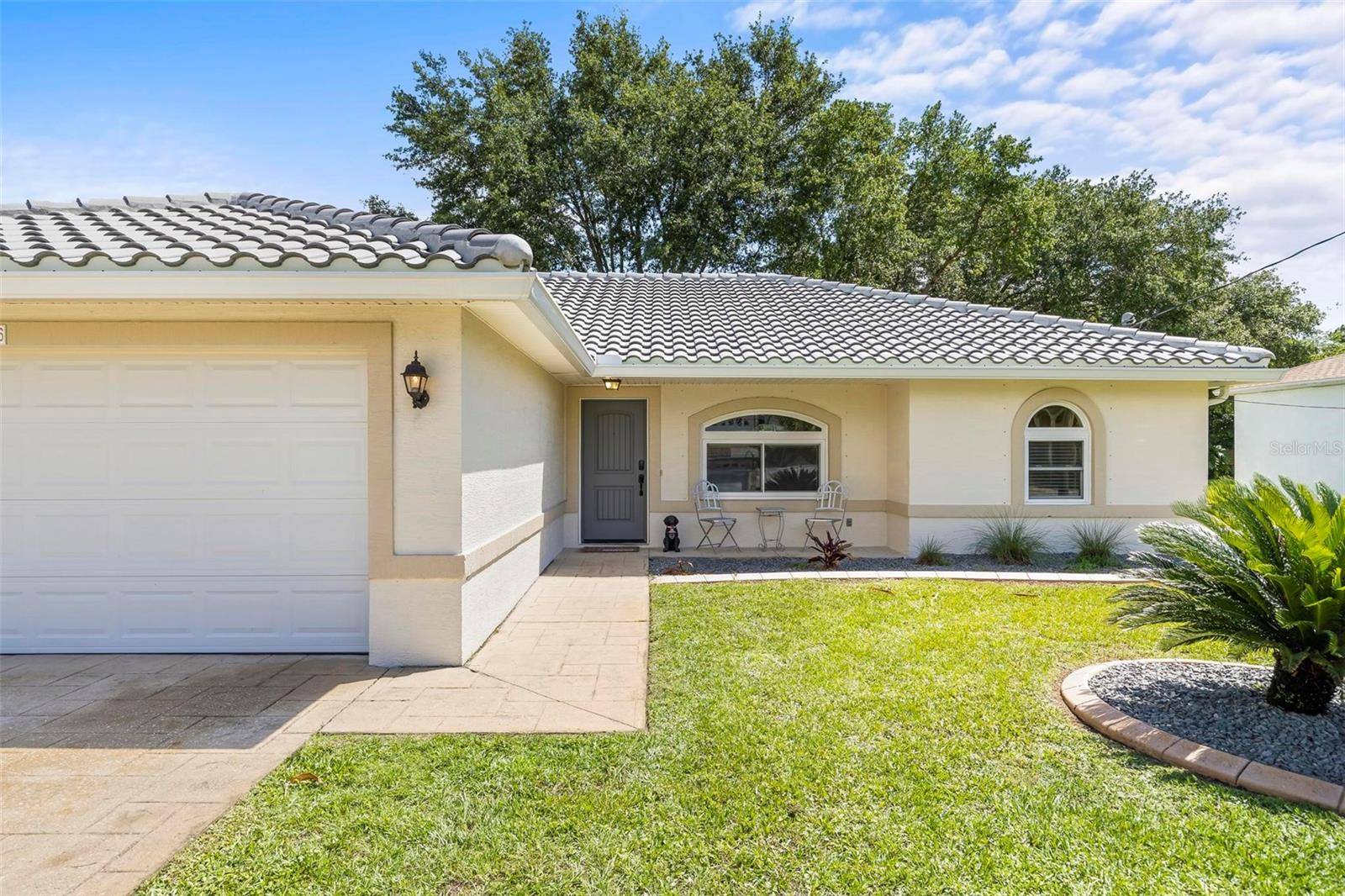 Palm Coast, FL 32164,226 PINEGROVE DR