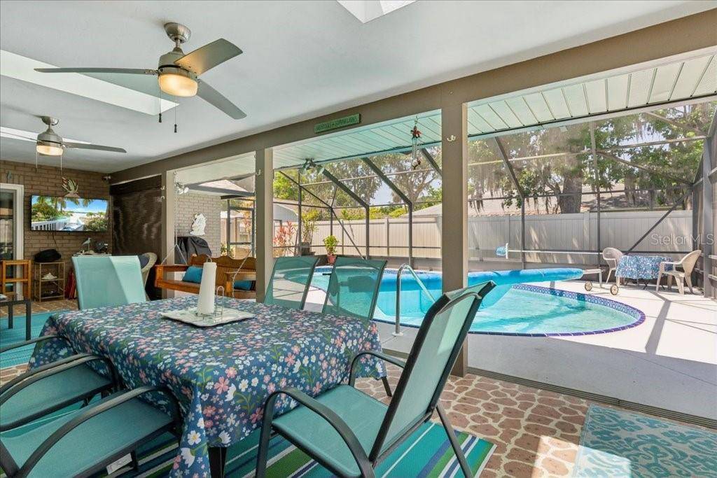 Port Orange, FL 32127,934 TALL PINE DR