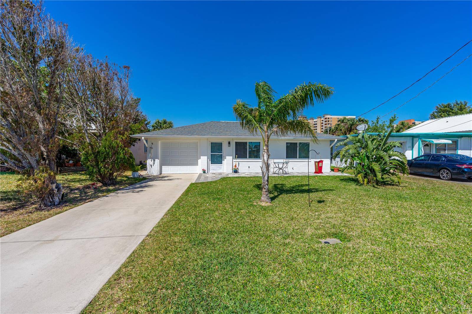 Daytona Beach, FL 32118,129 DUNDEE RD