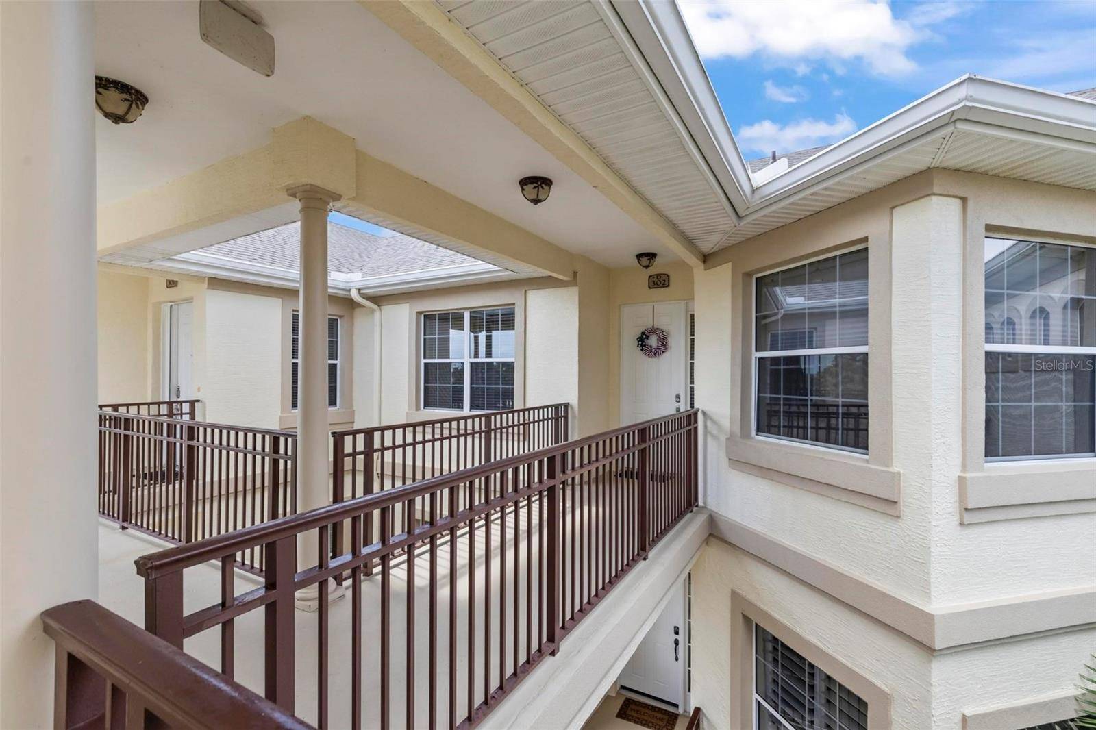 Palm Coast, FL 32137,200 RIVERFRONT DR #D302