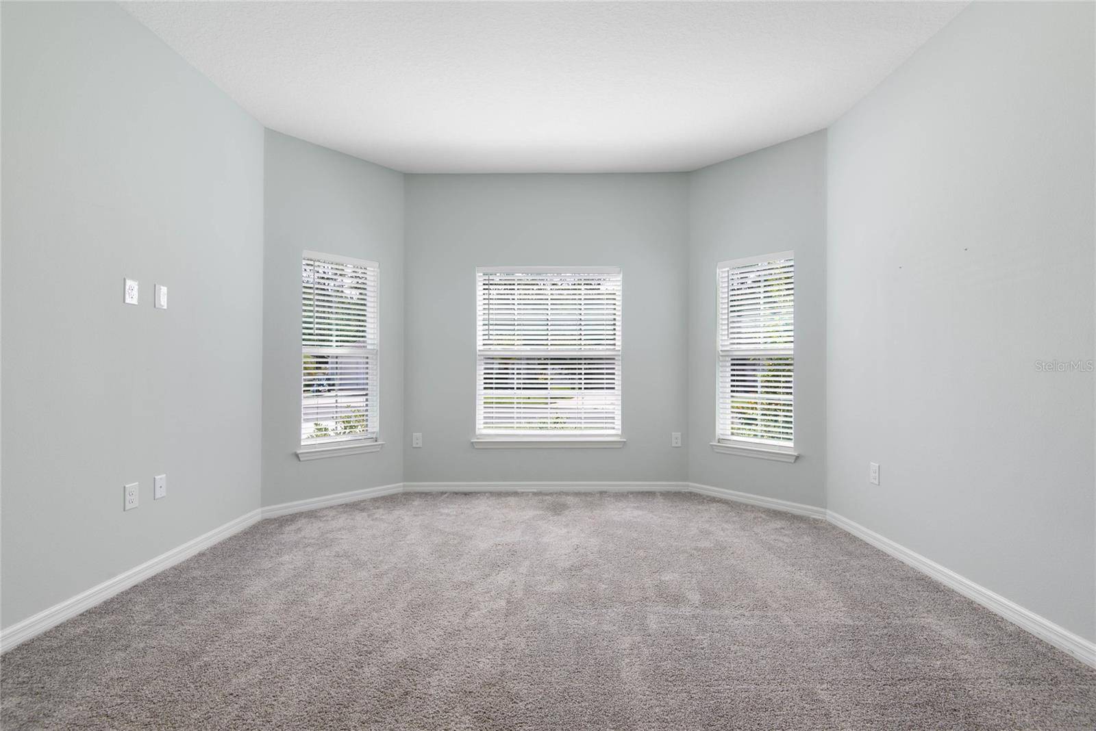 Palm Coast, FL 32137,51 OAKLEAF WAY