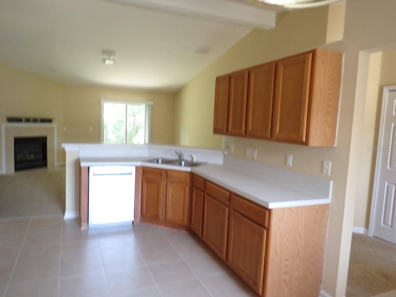 Palm Coast, FL 32164,17 PEPPER LN
