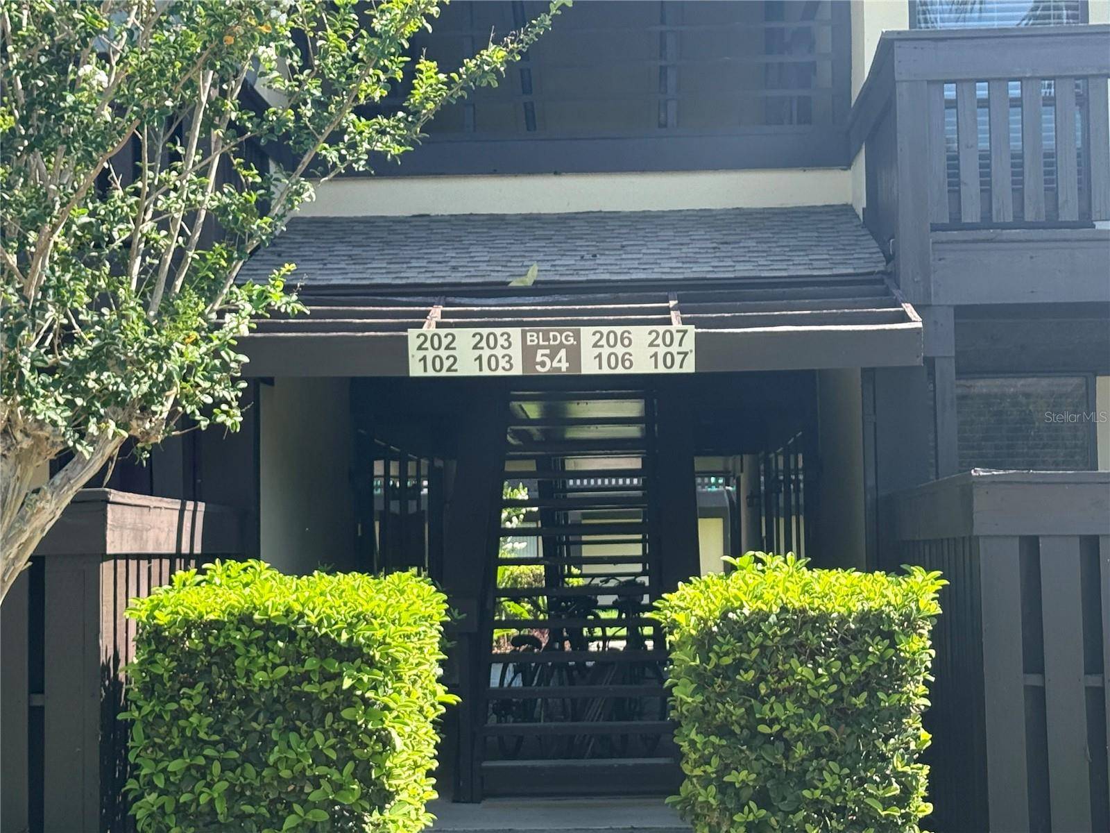 Palm Coast, FL 32137,54 CLUB HOUSE DR #102