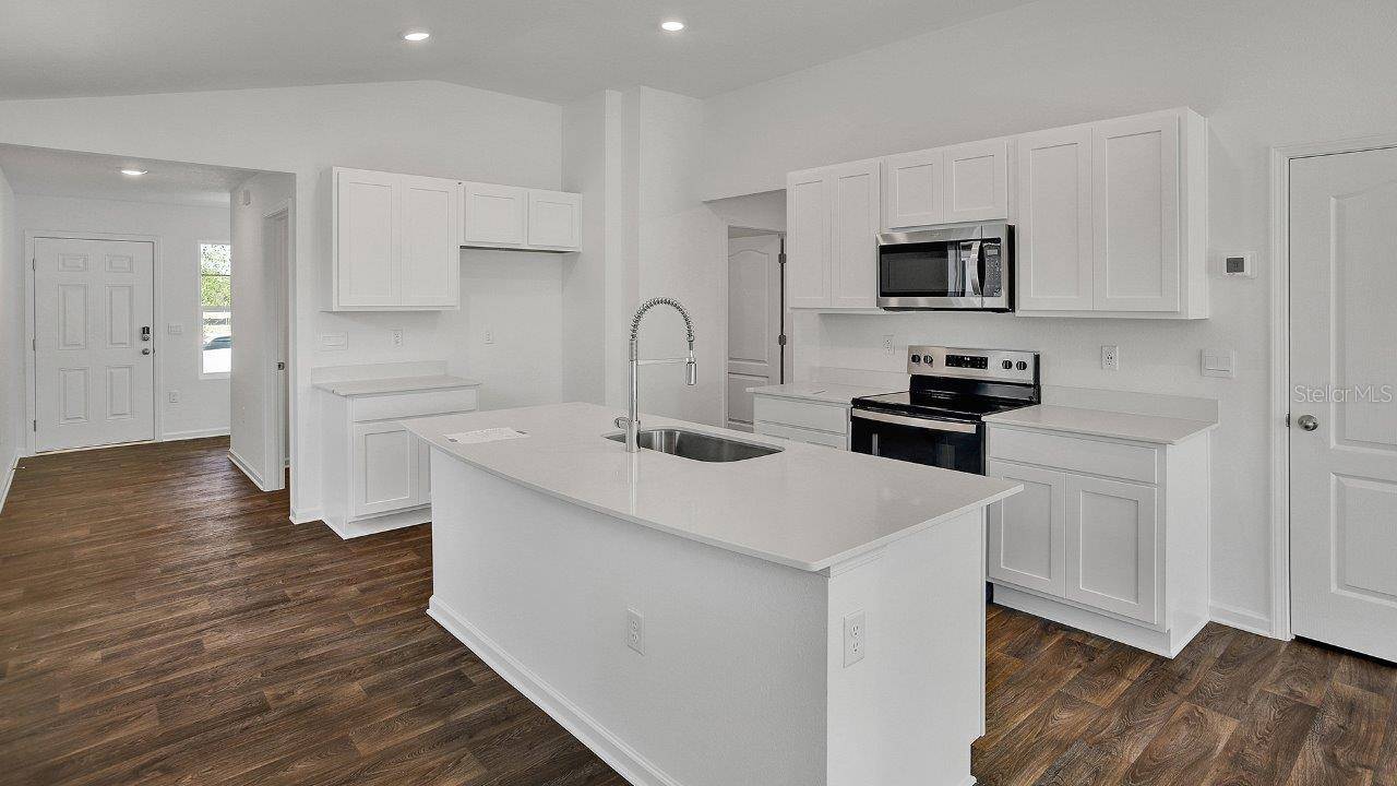 Bunnell, FL 32110,821 GRAND RESERVE DR