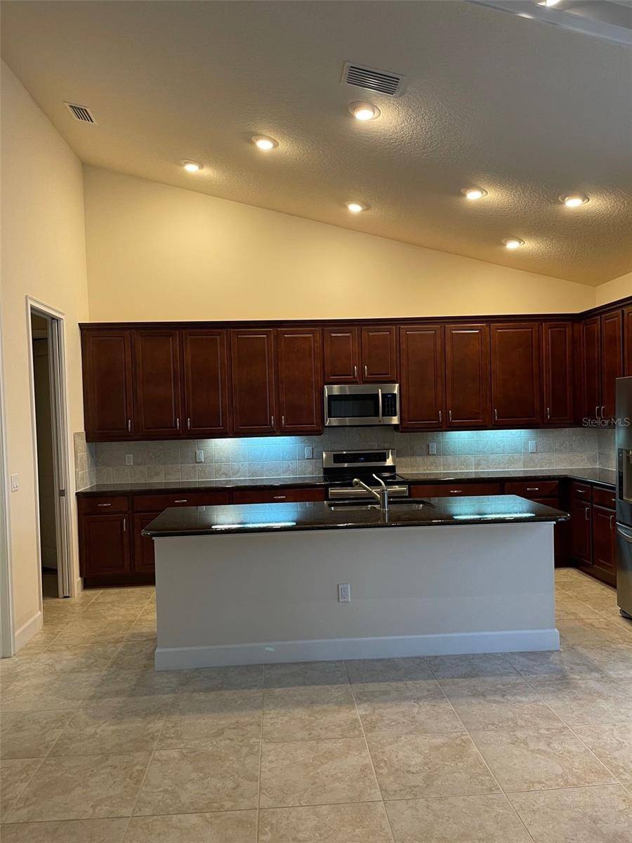 Palm Coast, FL 32137,110 FRONT ST