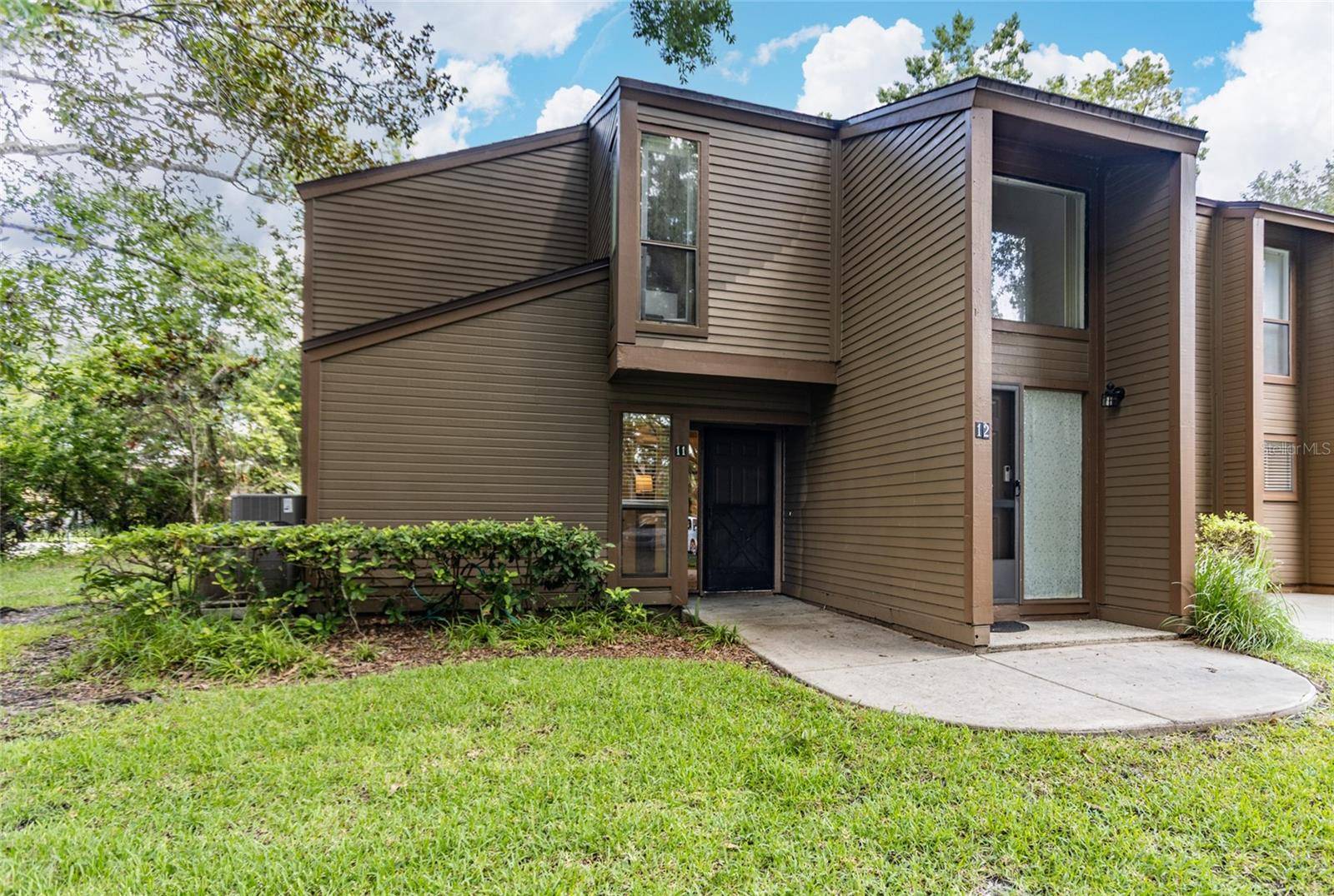 Palm Coast, FL 32137,11 SURREY CT #11