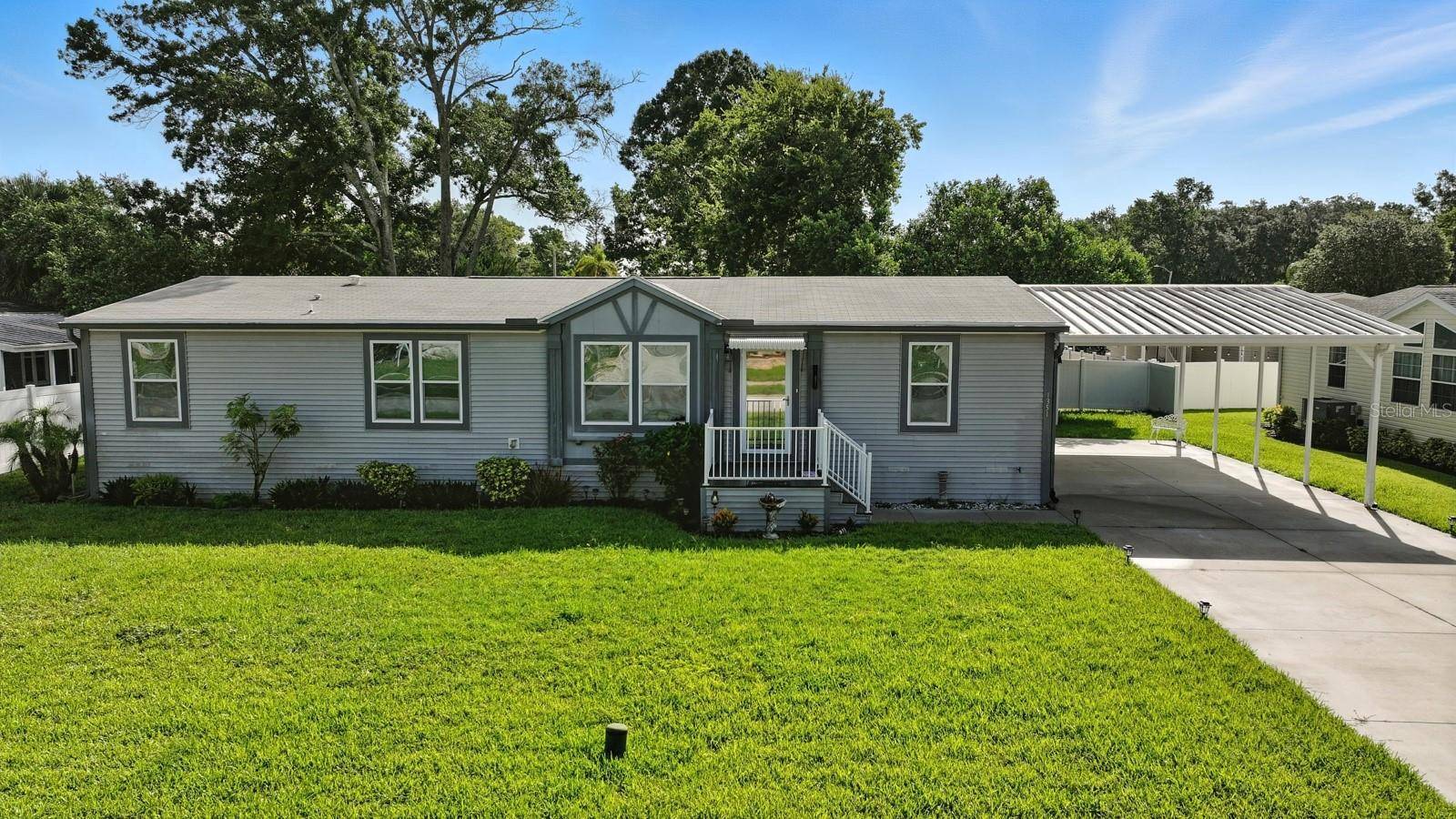 Daytona Beach, FL 32117,1351 CEDAR BLF
