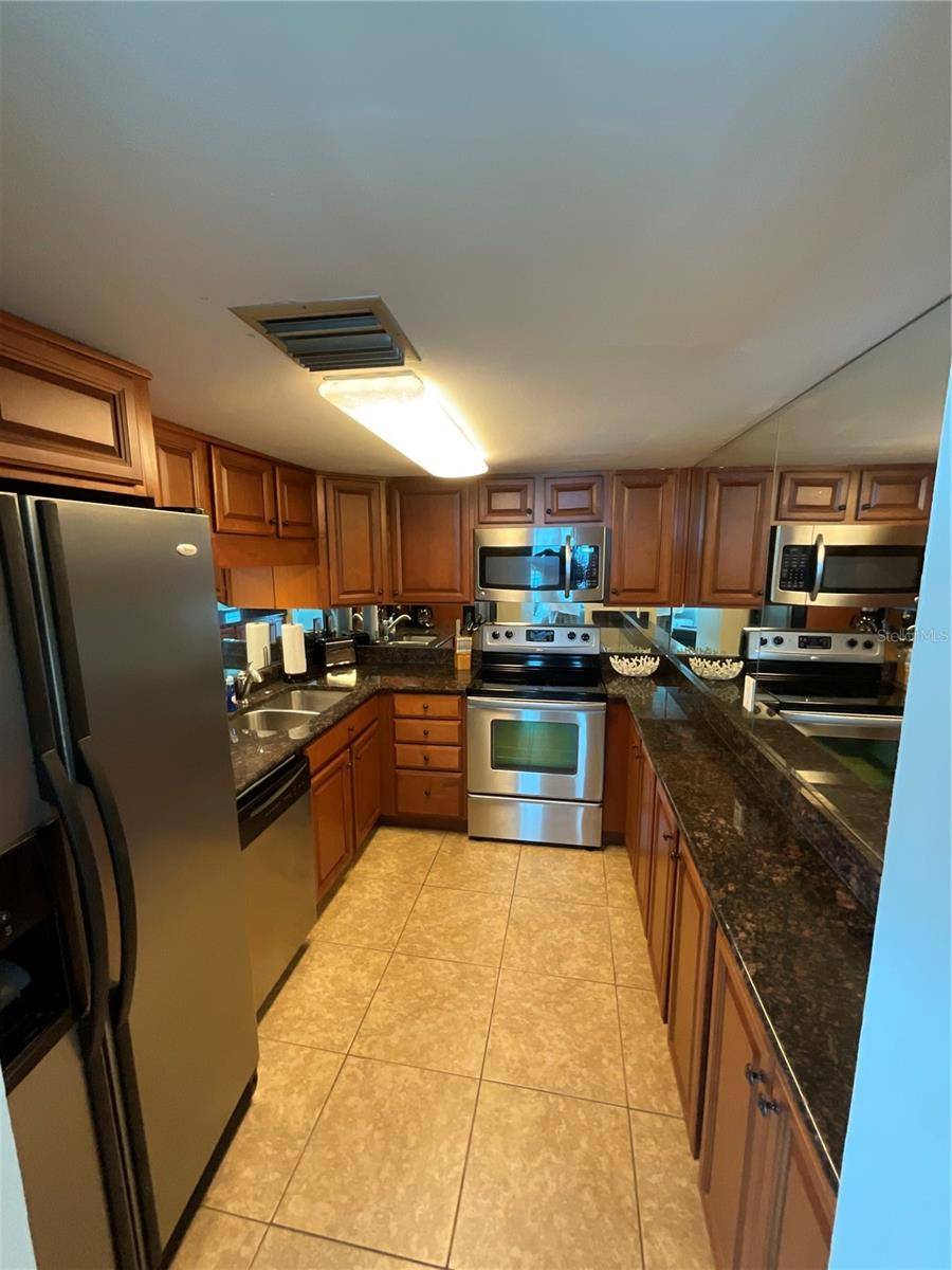 Daytona Beach, FL 32118,2625 S ATLANTIC AVE #27SW