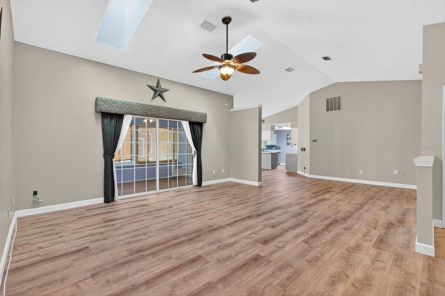 Palm Coast, FL 32137,34 BEAUFORD LN