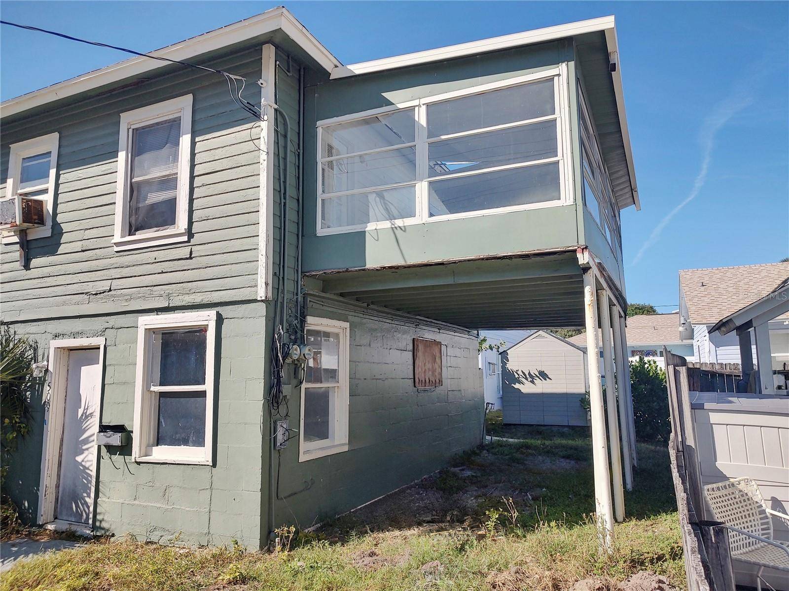 Daytona Beach, FL 32118,509 HARVEY AVE