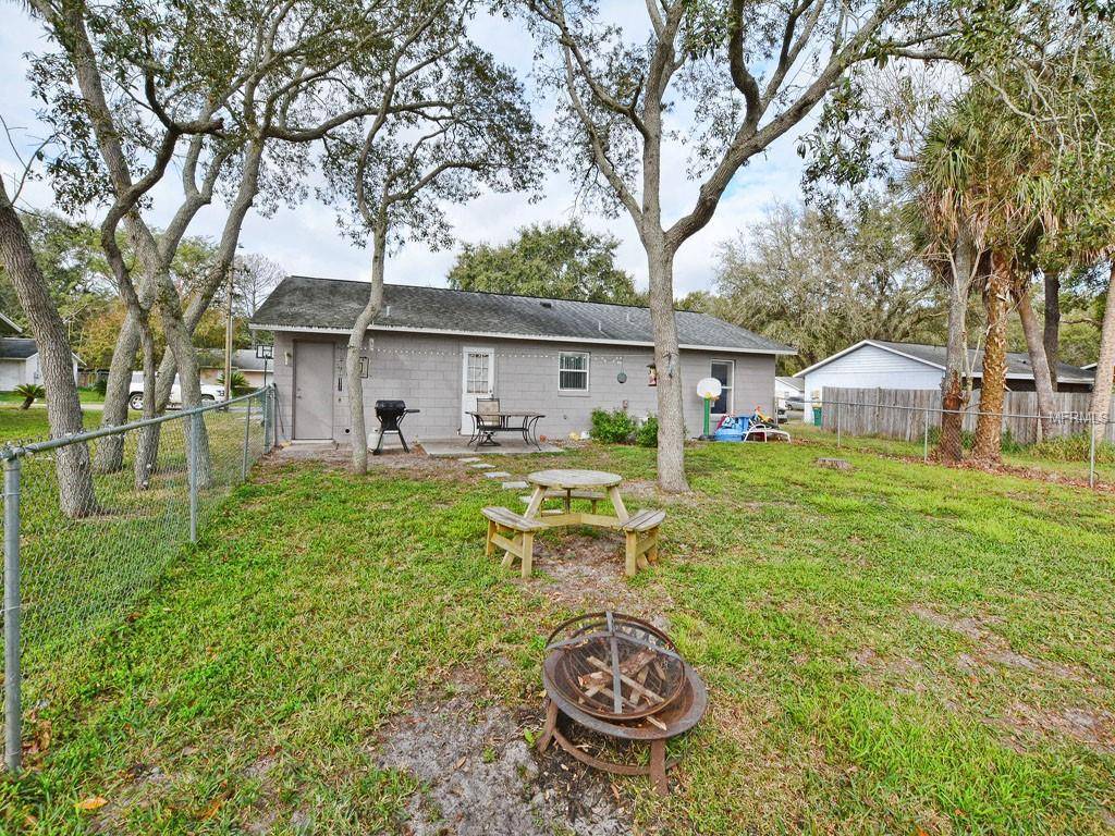 Eustis, FL 32726,303 LILY PAD LN