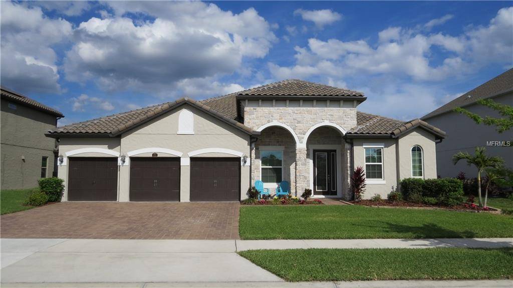 Oviedo, FL 32765,688 RED HAVEN LN