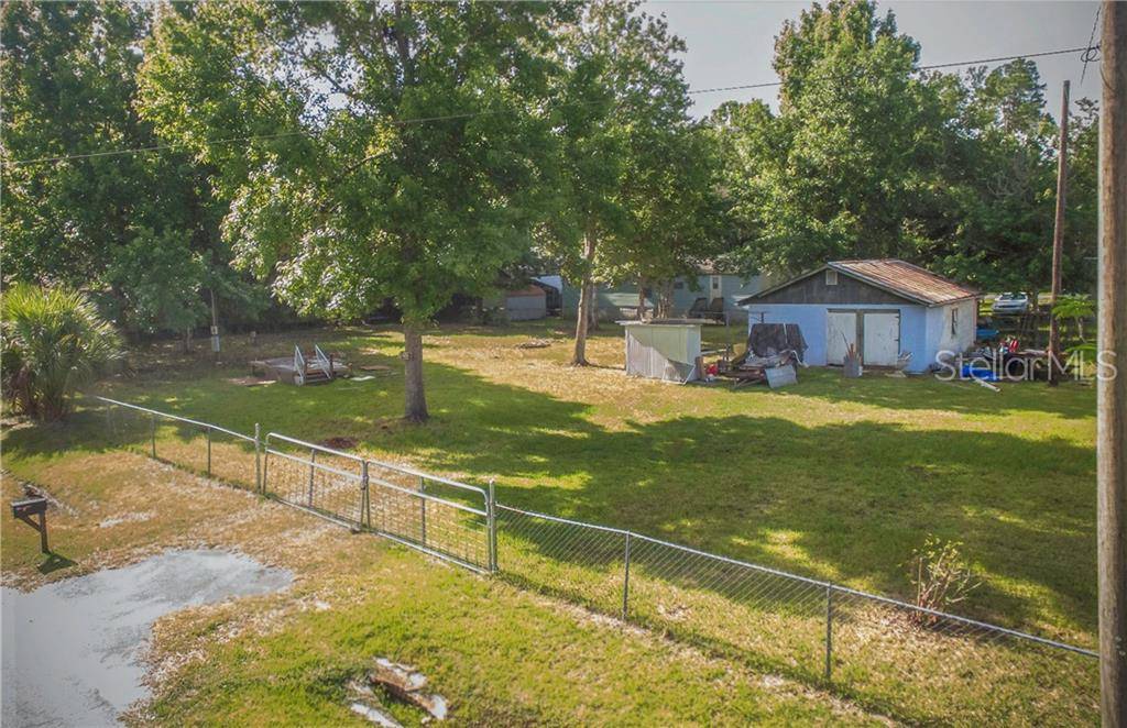 Astor, FL 32102,24014 ARMADILLO RD