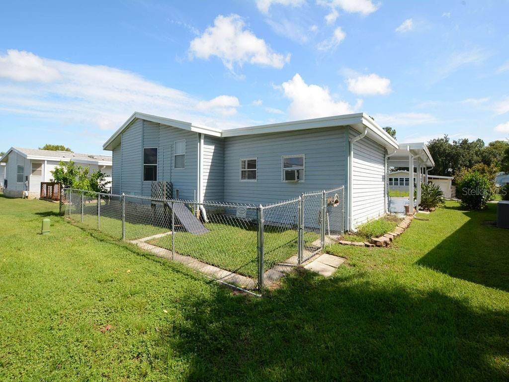 Tavares, FL 32778,2909 MANATEE RD