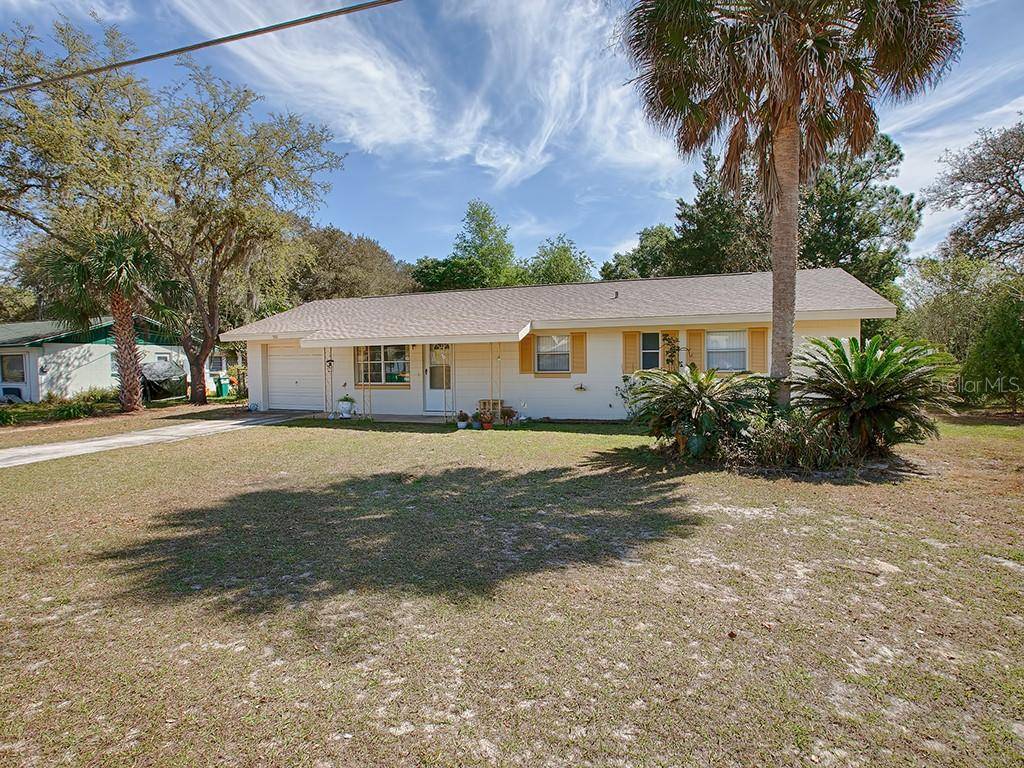 Fruitland Park, FL 34731,707 MIKE AVE