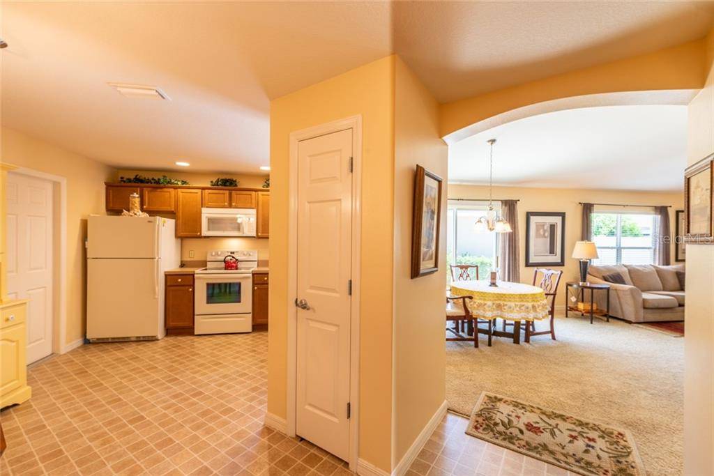 The Villages, FL 32162,2082 COUNTRYWIND CT