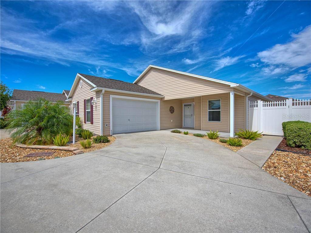 The Villages, FL 32163,857 SAPPHIRE PL