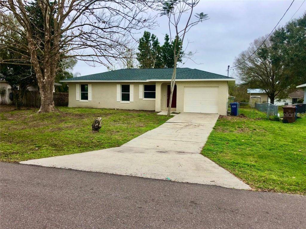 Polk City, FL 33868,438 HONEY BEE LN